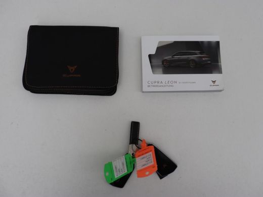 CUPRA Leon 1.4 e-Hybrid | Stoelverwarming | Camera | Carplay | Sfeerverlichting | Navigatie | Full LED | Spo... ActivLease financial lease