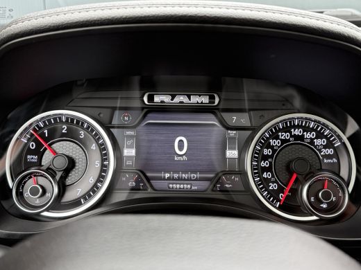 Dodge Ram 1500 1500 5.7 V8 LARAMIE / 1e EIG. / LPG / TREKHAAK 3.5T / ADAPTIVE CRUISE / CAMERA / PANO ActivLease financial lease