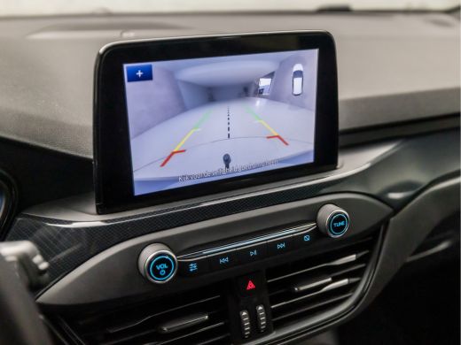 Ford Focus 1.0 EcoBoost Hybrid ST Line X (VIRTUAL COCKPIT, APPLE CARPLAY, GROOT NAVI, CLIMATE, CAMERA, SPORT... ActivLease financial lease