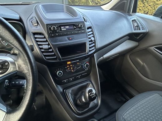 Ford Transit Connect 1.5 EcoBlue / L1H1 / 1e EIG. / TREKHAAK / INRICHTING / AIRCO / CRUISE / BLUETOOTH ActivLease financial lease