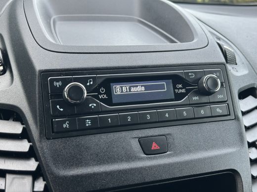 Ford Transit Connect 1.5 EcoBlue / L1H1 / 1e EIG. / TREKHAAK / INRICHTING / AIRCO / CRUISE / BLUETOOTH ActivLease financial lease
