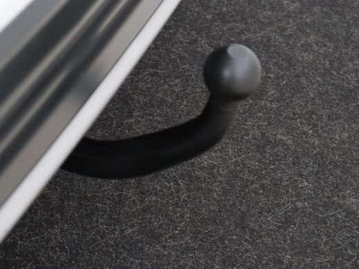 Hyundai Kona EV Comfort 64 kWh | Trekhaak | Adaptive cruise | Warmtepomp | Camera | Carplay | Keyless | Naviga... ActivLease financial lease