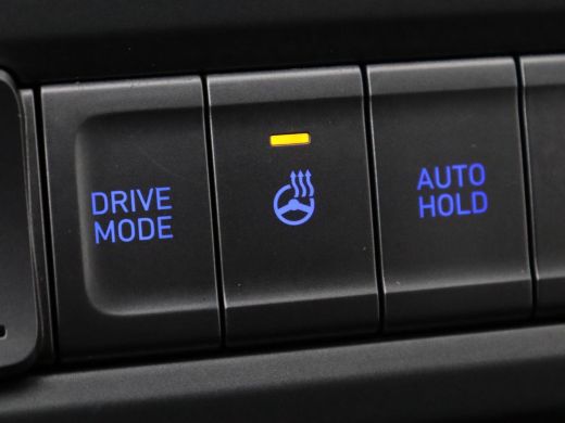 Hyundai Kona EV Premium 64 kWh | Leder | Stoelventilatie | Adaptive cruise | Wamtepomp | Head-Up | Camera | Ca... ActivLease financial lease