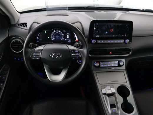Hyundai Kona EV Premium 64 kWh | Leder | Stoelventilatie | Adaptive cruise | Wamtepomp | Head-Up | Camera | Ca... ActivLease financial lease