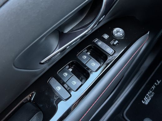 Hyundai Tucson 1.6 T-GDI PHEV 265pk N-Line 4WD | Leder | Climate | Keyless | Navigatie | Elek. Klep | Full - Led... ActivLease financial lease