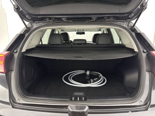 Kia e-Niro ExecutiveLine 64 kWh [ 3-Fase-11kW ] {SOH-100%} (INCL-BTW) Aut.*HEATPUMP | PANO | LEATHER | FULL-... ActivLease financial lease