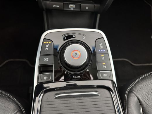 Kia e-Niro ExecutiveLine 64 kWh [ 3-Fase-11kW ] {SOH-100%} (INCL-BTW) Aut.*HEATPUMP | PANO | LEATHER | FULL-... ActivLease financial lease