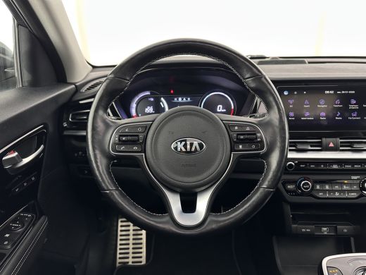 Kia e-Niro ExecutiveLine 64 kWh [ 3-Fase-11kW ] {SOH-100%} (INCL-BTW) Aut.*HEATPUMP | PANO | LEATHER | FULL-... ActivLease financial lease