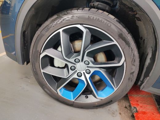 Lynk & Co 01 1.5 262pk PHEV Trekhaak(1800kg) 360&deg;Cam DAB Zwarte hemel ActivLease financial lease