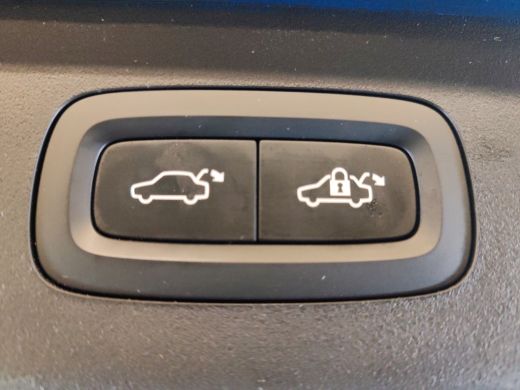 Lynk & Co 01 1.5 262pk PHEV Trekhaak(1800kg) 360&deg;Cam DAB Zwarte hemel ActivLease financial lease