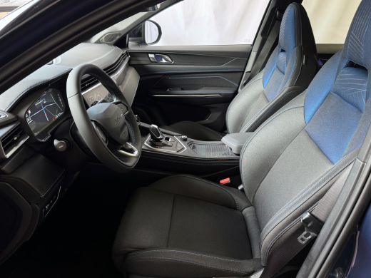 Lynk & Co 01 ✅ NIEUWE AUTO ✅ 2025 / STUUR/STOEL VERW. HAAK 1.5 261 PK ZWARTE HEMEL 360CAM 4 JAAR GARANTIE PHEV... ActivLease financial lease