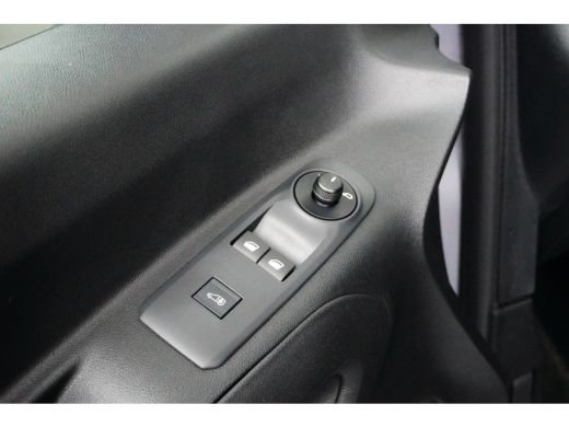 Opel Combo 1.5 BlueHDi 130 S&S L2 ActivLease financial lease