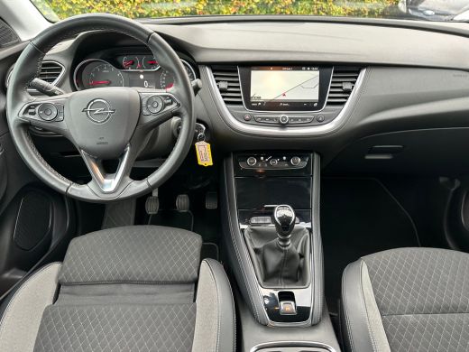 Opel Grandland X 1.2 130PK Turbo Innovation | AGR-COMFORTSTOEL| NAVIGATIE| CAMERA| PARKEERSENSOREN V+A| CLIMATE CO... ActivLease financial lease