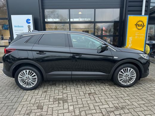 Opel Grandland X 1.2 130PK Turbo Innovation | AGR-COMFORTSTOEL| NAVIGATIE| CAMERA| PARKEERSENSOREN V+A| CLIMATE CO... ActivLease financial lease