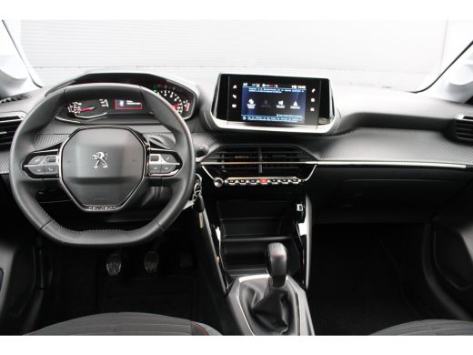 Peugeot 208 1.2 PureTech Active Pack | Navi by app | Apple carplay | Parkeersensoren | Lichtmetaal | All seas... ActivLease financial lease