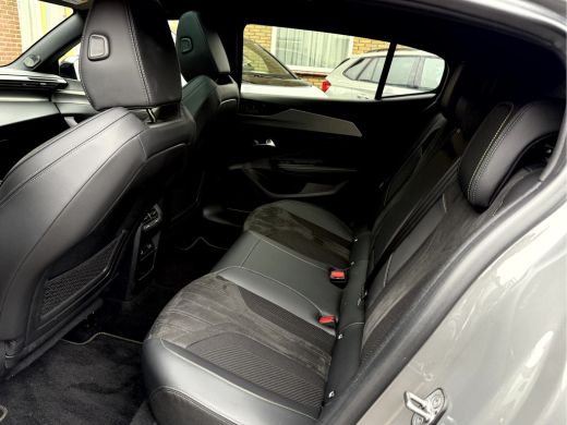 Peugeot 408 1.2 130pk GT Panoramadak, 360 camera, 19''Lmv, Focal audio ActivLease financial lease