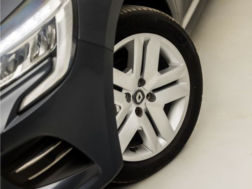 Renault Clio 1.0 TCe Sport (APPLE CARPLAY, GROOT NAVI, PARKEERSENSOREN, SPORTSTOELEN, LM VELGEN, CRUISE, LANE ... ActivLease financial lease