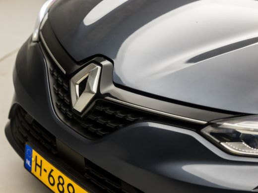 Renault Clio 1.0 TCe Sport (APPLE CARPLAY, GROOT NAVI, PARKEERSENSOREN, SPORTSTOELEN, LM VELGEN, CRUISE, LANE ... ActivLease financial lease