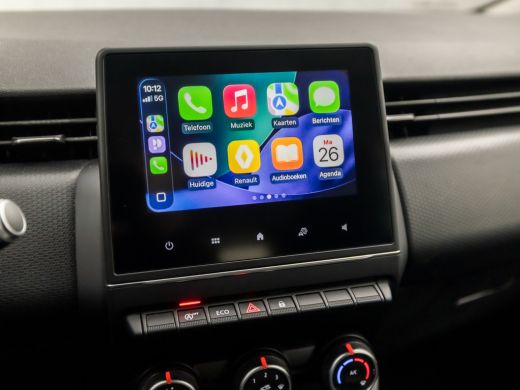 Renault Clio 1.0 TCe Sport (APPLE CARPLAY, GROOT NAVI, PARKEERSENSOREN, SPORTSTOELEN, LM VELGEN, CRUISE, LANE ... ActivLease financial lease