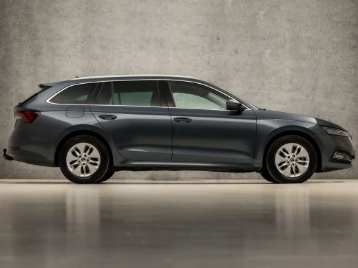 Skoda Octavia Combi 1.0 TSI Sportline Automaat (VIRTUAL COCKPIT, APPLE CARPLAY, GROOT NAVI, SFEERVERLICHTING, S... ActivLease financial lease