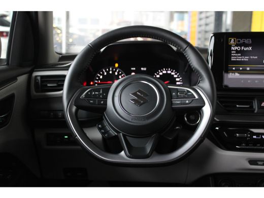 Suzuki Swift 1.2 Style Smart Hybrid | Adaptieve cruise control | Keyless start | Apple carplay | ActivLease financial lease