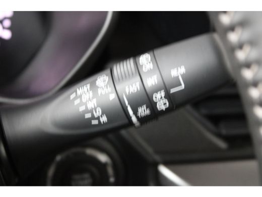 Suzuki Swift 1.2 Style Smart Hybrid | Adaptieve cruise control | Keyless start | Apple carplay | ActivLease financial lease