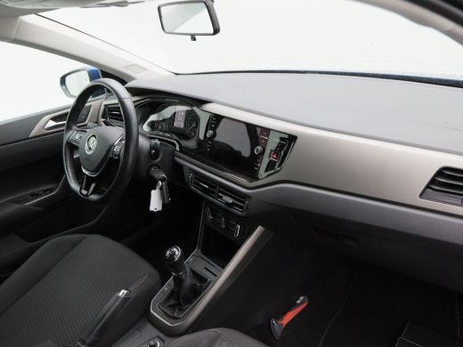 Volkswagen Polo 1.0 TSi Comfortline | Adaptive Cruise | Navigatiesysteem | CarPlay | LED | Sensoren Voor en Achte... ActivLease financial lease