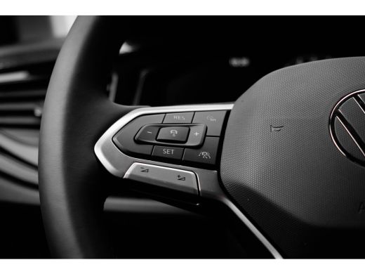 Volkswagen Polo Life Edition 95PK Inclusief &euro;2000,- inruilvoordeel | 'App-Connect' smartphone integratie | Buiten... ActivLease financial lease