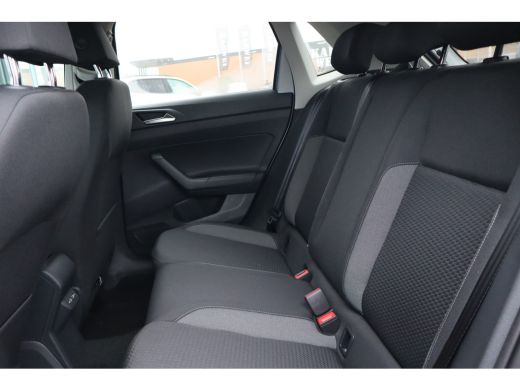 Volkswagen Polo Life Edition 95PK Inclusief &euro;2000,- inruilvoordeel | 'App-Connect' smartphone integratie | Buiten... ActivLease financial lease