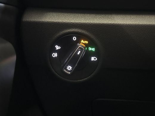 Volkswagen T-Roc 1.5 TSI 150PK DSG STYLE CAMERA/NAVI/ALALCANTARA ActivLease financial lease