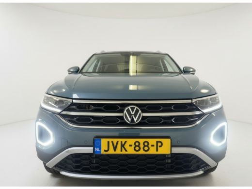 Volkswagen T-Roc 1.5 TSI 150PK DSG STYLE CAMERA/NAVI/ALALCANTARA ActivLease financial lease