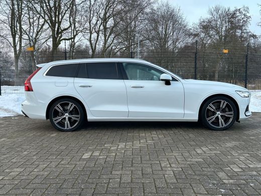Volvo  V60 2.0 T6 Recharge AWD Inscription | Harman/Kardon | Pilot Assist | Trekhaak | Camera | ActivLease financial lease