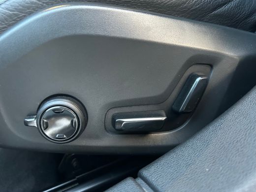 Volvo  V60 2.0 T6 Recharge AWD Inscription | Harman/Kardon | Pilot Assist | Trekhaak | Camera | ActivLease financial lease