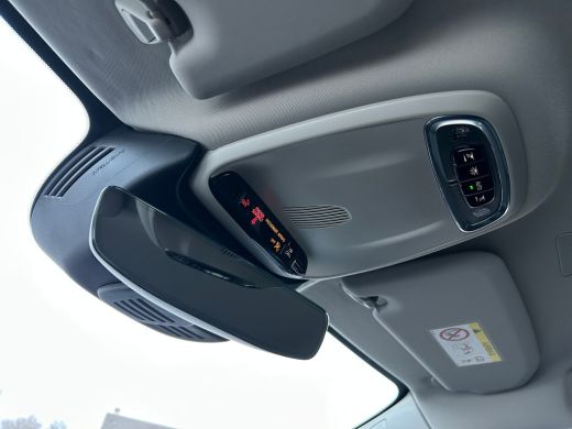 Volvo  V60 2.0 T6 Recharge AWD Inscription | Harman/Kardon | Pilot Assist | Trekhaak | Camera | ActivLease financial lease