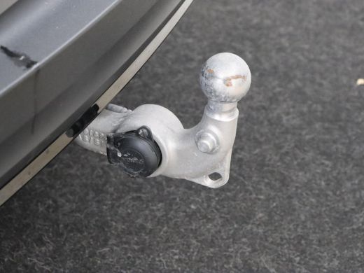 Volvo  XC40 Recharge P8 AWD R Design | SOH 90% | Panoramadak | Trekhaak | Adaptive cruise | Harman/Kardon | A... ActivLease financial lease