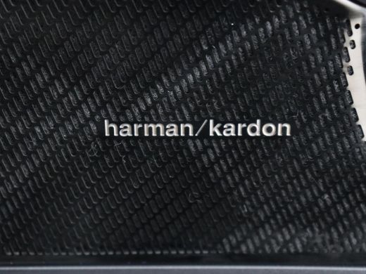 Volvo  XC40 Recharge P8 AWD R Design | SOH 90% | Panoramadak | Trekhaak | Adaptive cruise | Harman/Kardon | A... ActivLease financial lease