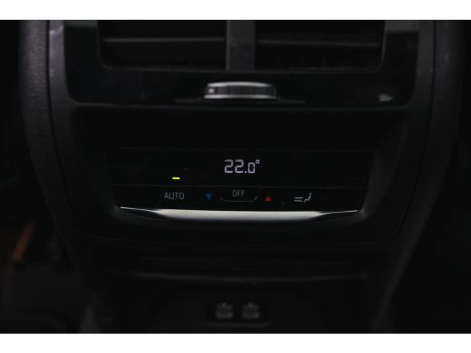 BMW iX3 High Executive / Achteruitrijcamera / Adaptief onderstel / LED / Driving Assistant Professional /... ActivLease financial lease