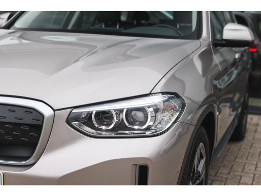 BMW iX3 High Executive / Achteruitrijcamera / Adaptief onderstel / LED / Driving Assistant Professional /... ActivLease financial lease