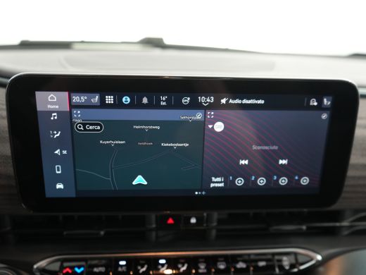 Fiat 500e Giorgio Armani | 10,25" touchscreen radio met Bluetooth, DAB & USB &eacute;n Navigatie | Automatische ai... ActivLease financial lease