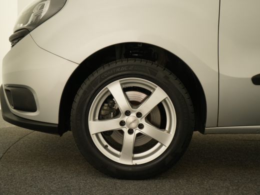 Fiat Dobl&ograve; Cargo 1.3 MJ L2H1 Maxi SX | Airco | Apple CarPlay | Centrale deurvergrendeling met afstandsbediening ActivLease financial lease