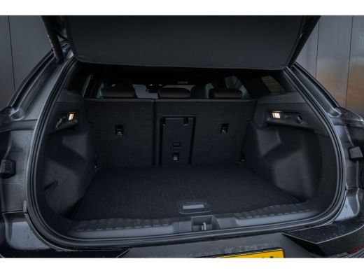 Ford Explorer Premium Extended Range RWD 77 kWh | Panoramadak | Trekhaak ActivLease financial lease