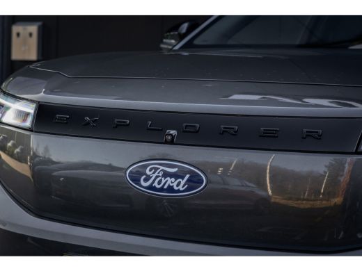 Ford Explorer Premium Extended Range RWD 77 kWh | Panoramadak | Trekhaak ActivLease financial lease
