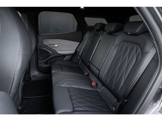 Ford Explorer Premium Extended Range RWD 77 kWh | Panoramadak | Trekhaak ActivLease financial lease