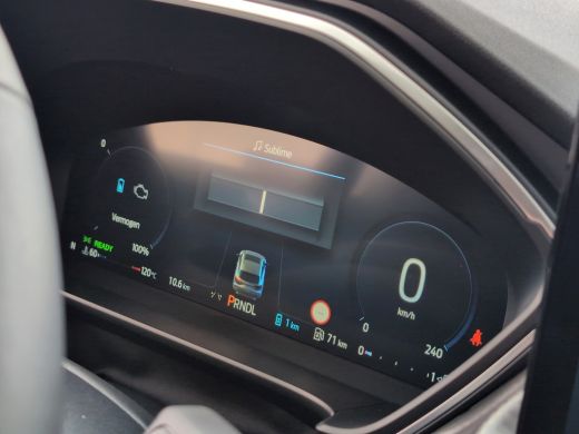 Ford Kuga 2.5 PHEV Titanium | Cruise control adaptief met Stop&Go en stuurhulp | Draadloze telefoonlader | ... ActivLease financial lease