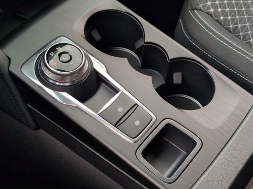 Ford Kuga 2.5 PHEV Titanium | Cruise control adaptief met Stop&Go en stuurhulp | Draadloze telefoonlader | ... ActivLease financial lease