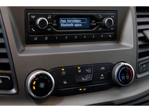 Ford Transit 350 2.0 TDCI 130pk D.C. Trend Open Laadbak Trekhaak 3000kg 08-2022 ActivLease financial lease