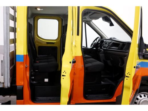 Ford Transit 350 2.0 TDCI 130pk D.C. Trend Open Laadbak Trekhaak 3000kg 08-2022 ActivLease financial lease