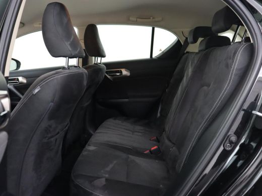 Lexus CT 200h Business Line | Alcantara | Camera | Navigatie | Full LED | Cruise control | Climate control ActivLease financial lease