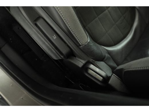 Mini Countryman 1.5 Cooper S E ALL4 Pepper Automaat, Works stuur, Panorama, Climate, ActivLease financial lease