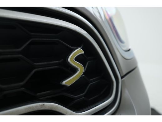 Mini Countryman 1.5 Cooper S E ALL4 Pepper Automaat, Works stuur, Panorama, Climate, ActivLease financial lease